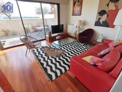 Appartement - 90 m² - 3 pièces