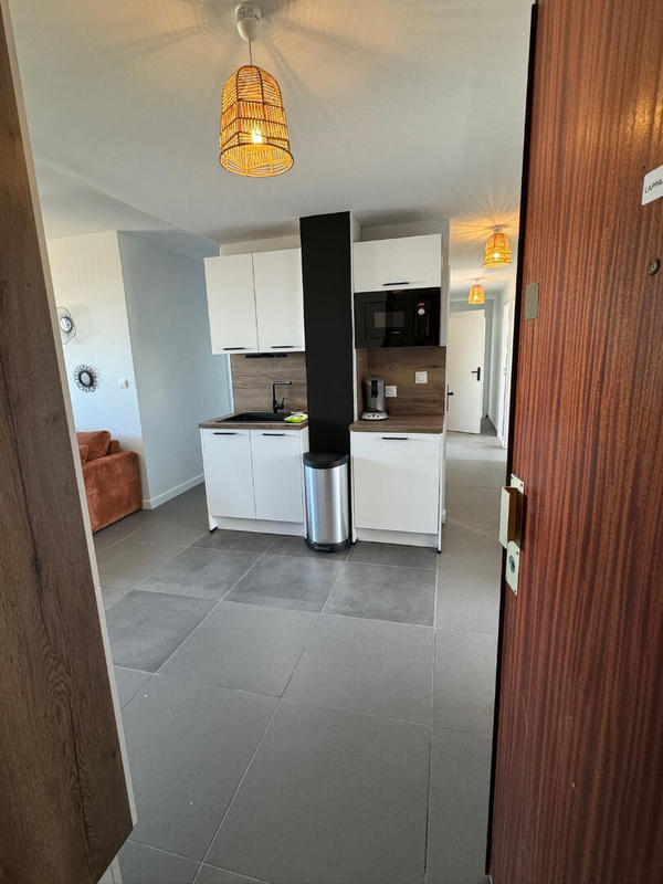 Appartement - 100 m² - 7 pièces