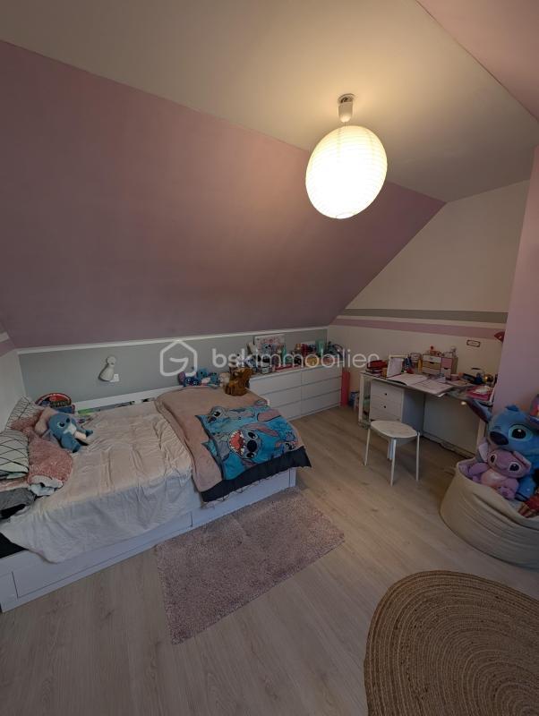 Pavillon - 168 m² - 7 pièces