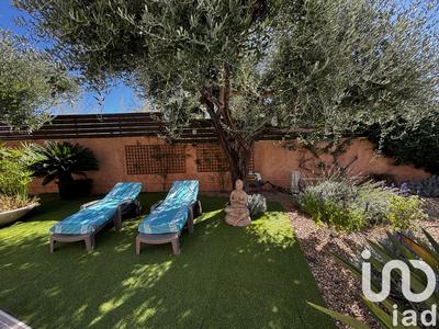 Maison - 212 m² - 8 pièces