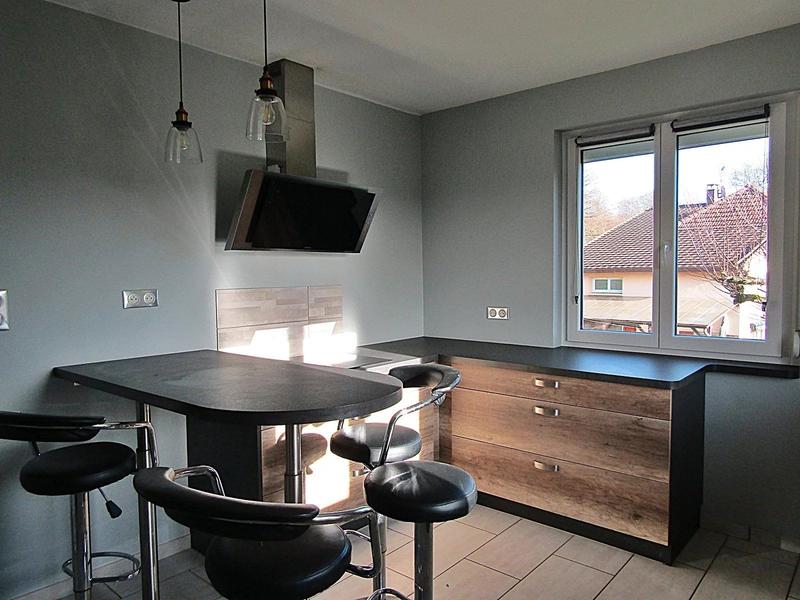 Maison - 93 m² - 6 pièces