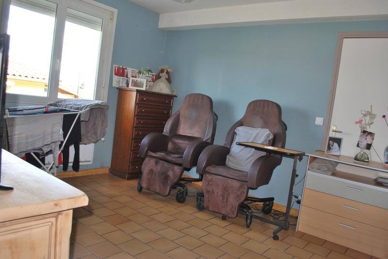 Maison - 217 m² - 7 pièces