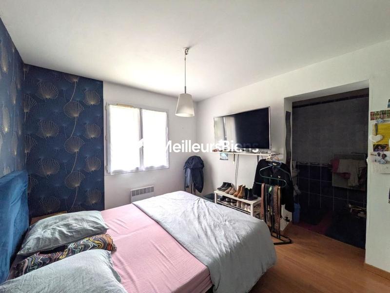 Maison - 127 m² - 7 pièces