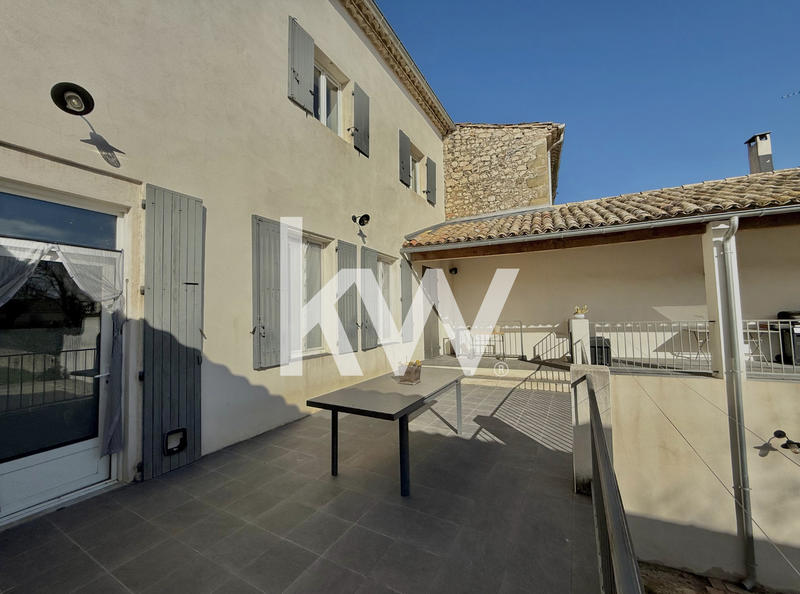 Maison - 140 m² - 4 pièces