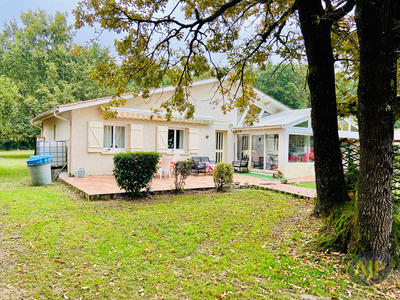 Maison - 114 m² - 5 pièces