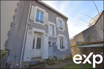 Maison - 191 m² - 10 pièces