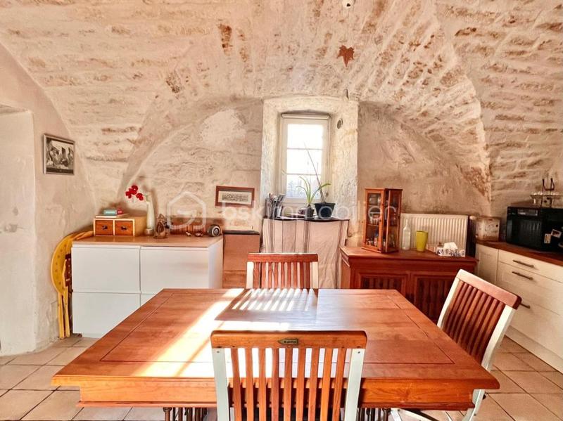 Maison en pierre - 100 m² - 3 pièces