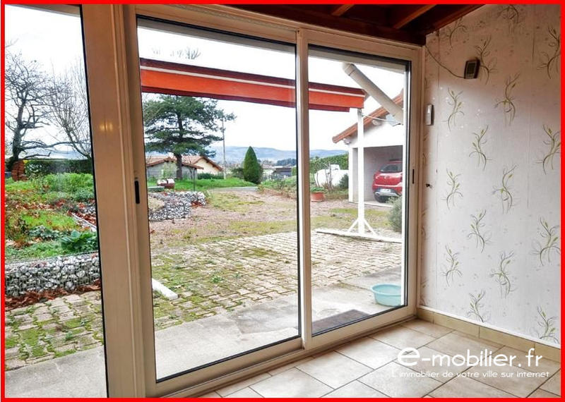 Maison - 99 m² - 5 pièces