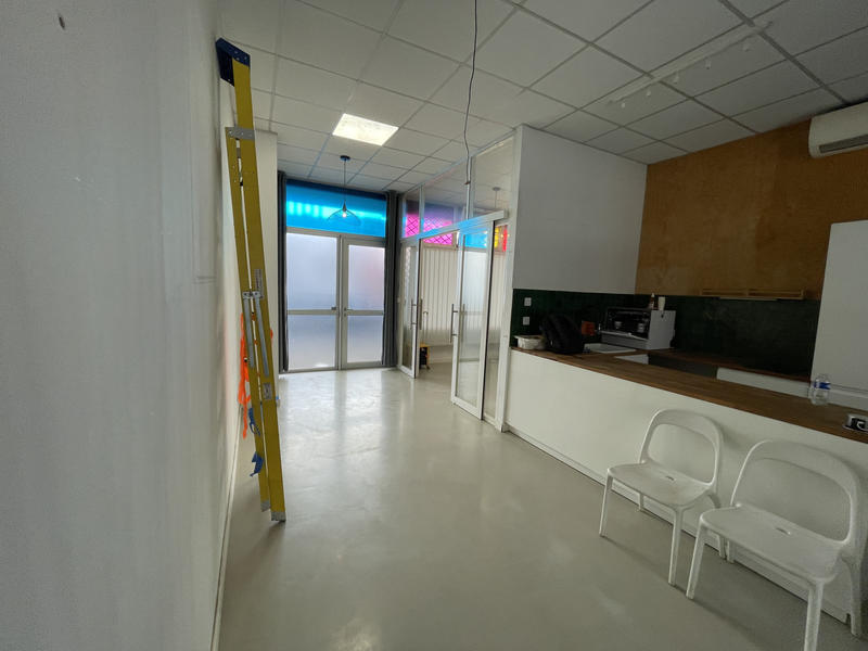 Local commercial - 68 m²