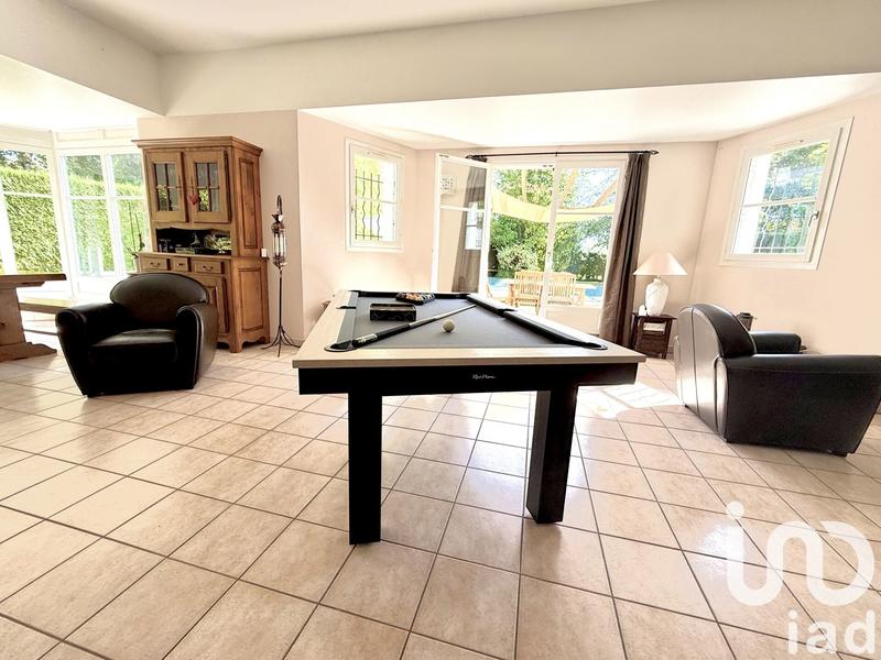 Maison - 187 m² - 7 pièces