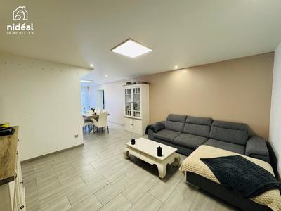 Maison - 90 m² - 3 pièces