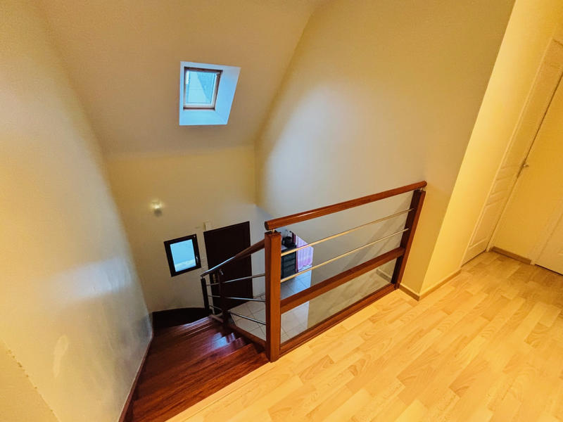 Maison - 160 m² - 7 pièces