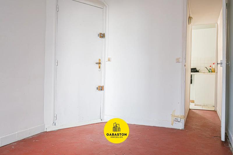 Appartement - 16 m² - 2 pièces