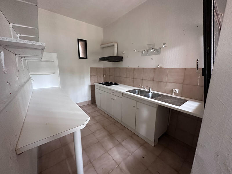 Maison - 90 m² - 3 pièces