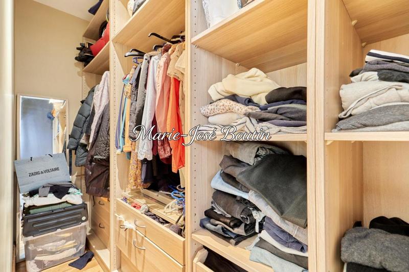 Maison de ville - 205 m² - 8 pièces