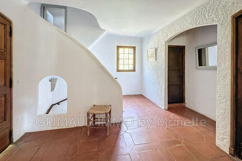 Villa - 212 m² - 7 pièces