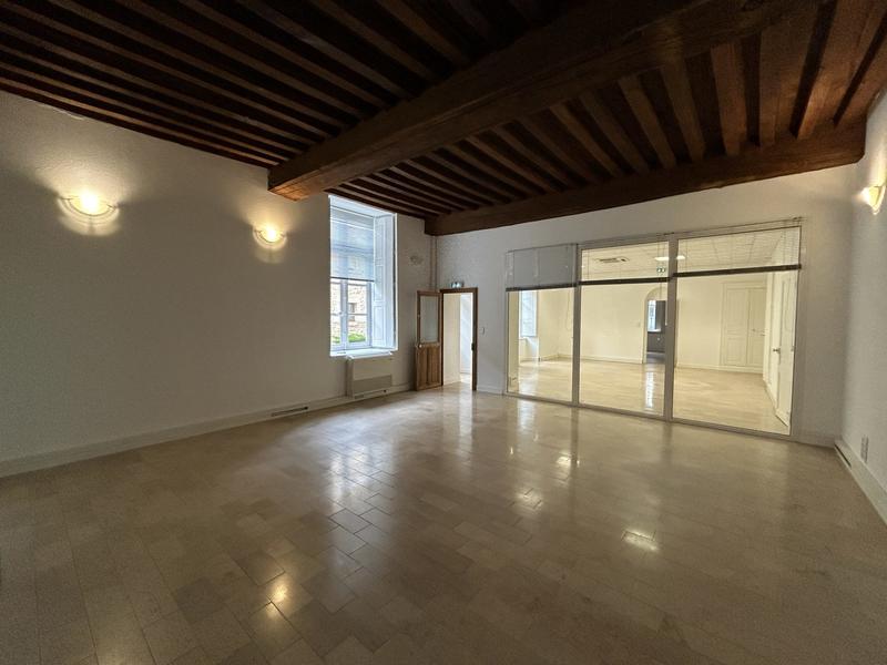 Bureau - 125 m² - 4 pièces