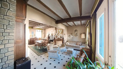 Longère - 340 m² - 6 pièces