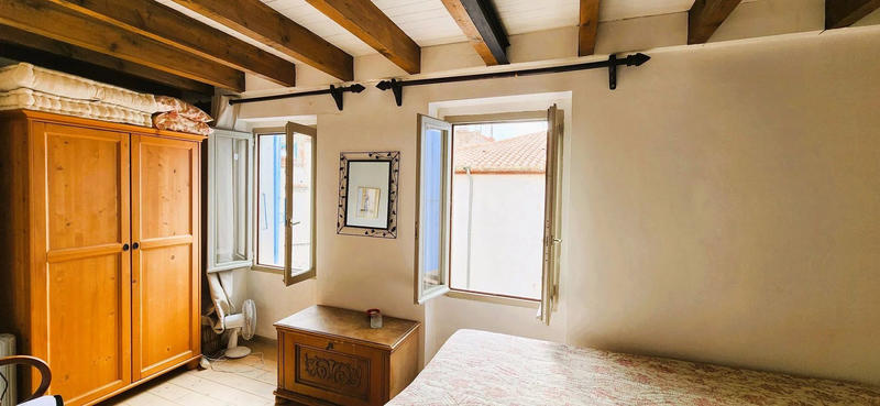 Maison traditionnelle - 69 m² - 5 pièces