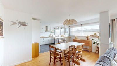 Appartement - 105 m² - 4 pièces