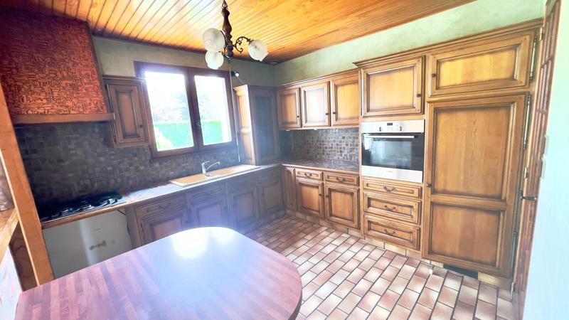 Maison - 98 m² - 5 pièces