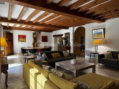 Maison en pierre - 208 m² - 7 pièces