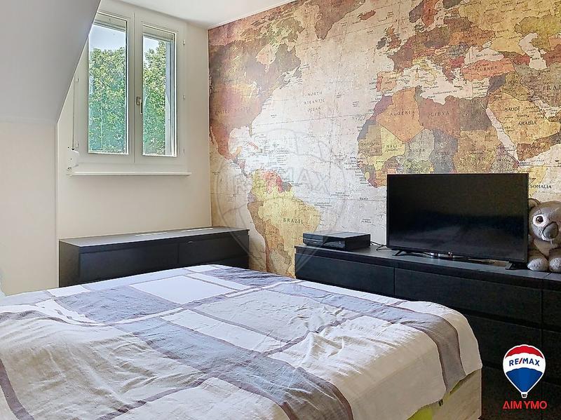 Maison - 93 m² - 5 pièces