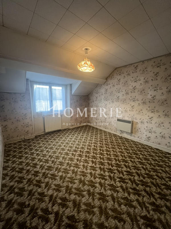 Maison - 85 m² - 4 pièces