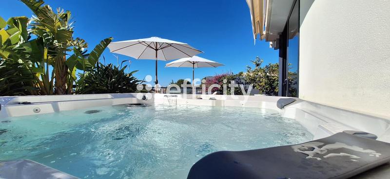 Penthouse - 85 m² - 4 pièces