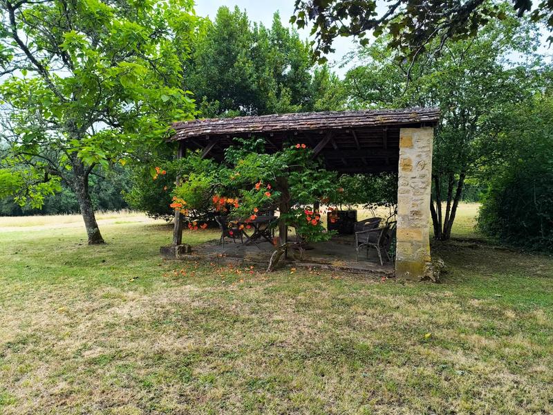 Maison - 196 m² - 9 pièces