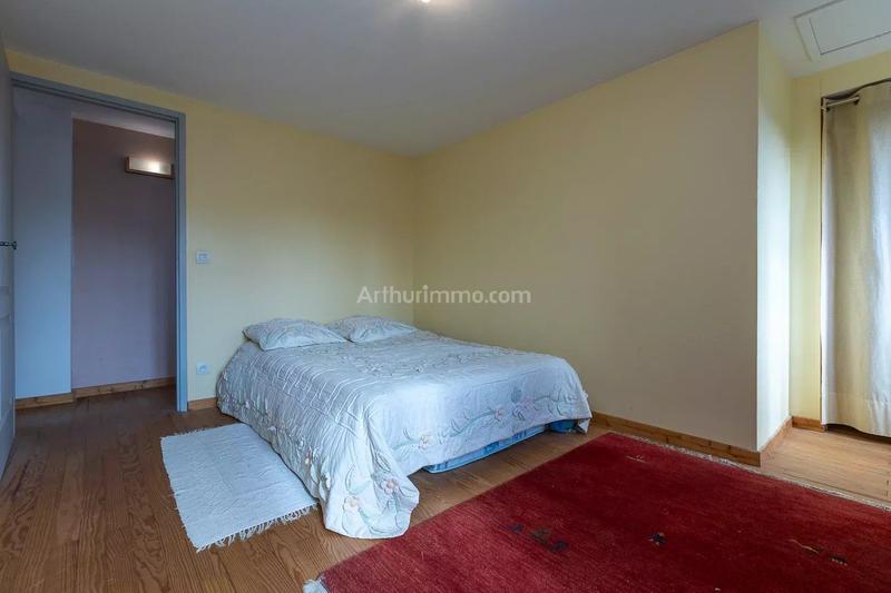 Maison - 167 m² - 6 pièces