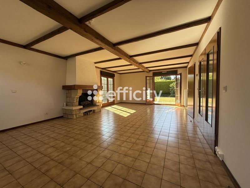 Maison - 112 m² - 6 pièces