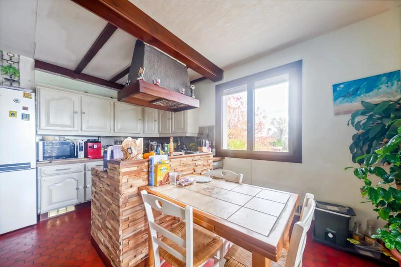 Maison - 150 m² - 8 pièces