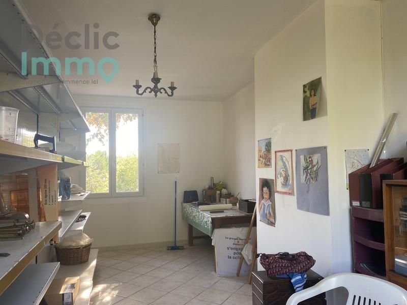 Maison - 249 m² - 7 pièces