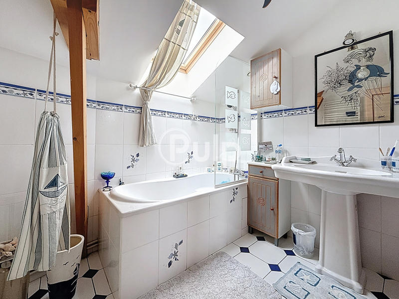 Maison d'architecte - 174 m² - 8 pièces