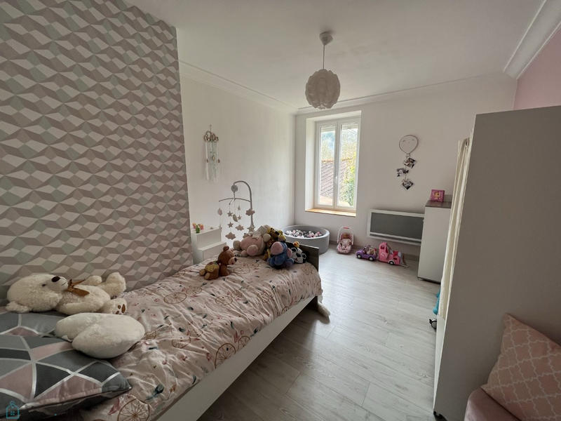 Maison - 170 m² - 7 pièces