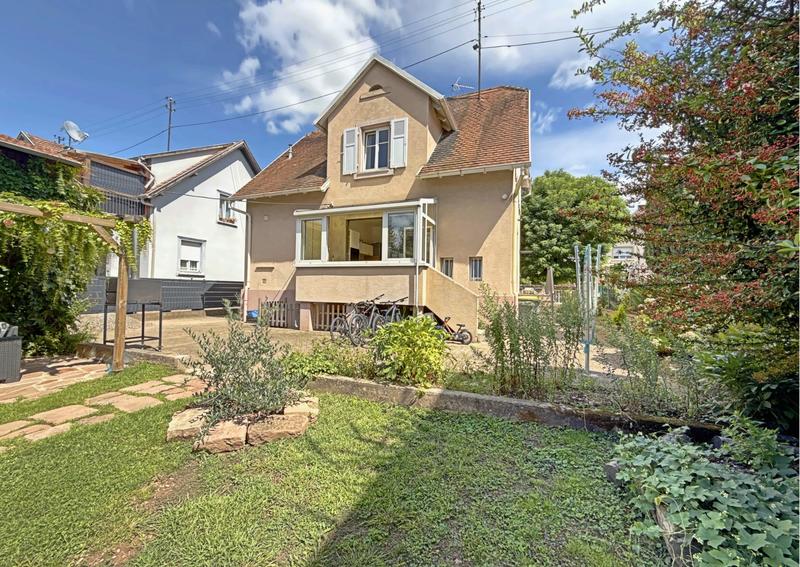 Maison - 126 m² - 6 pièces