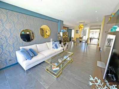 Appartement - 79 m² - 3 pièces