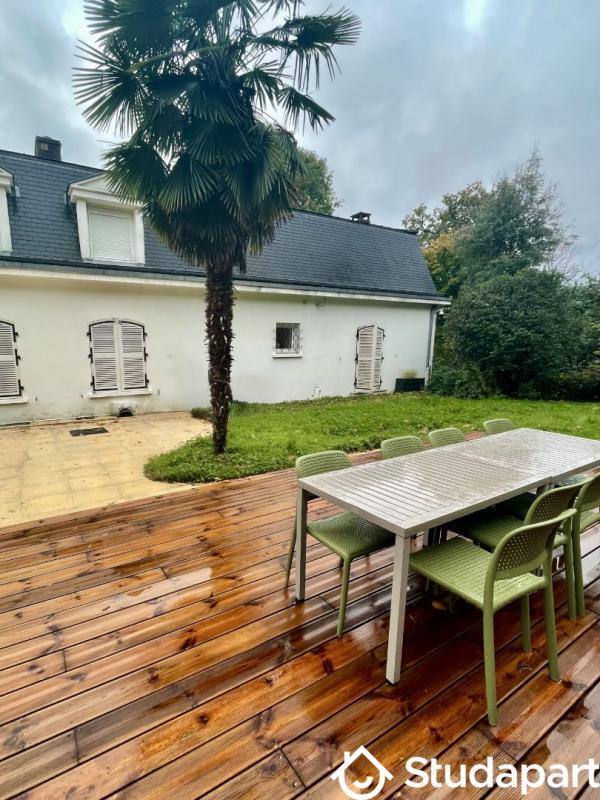 Chambre - 14 m² - 1 pièce