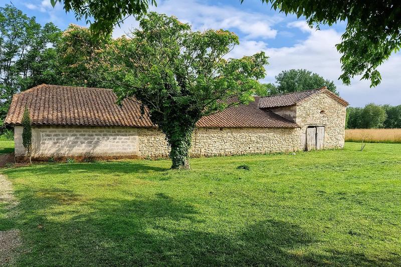 Maison - 262 m² - 9 pièces