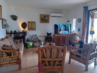 Villa - 182 m² - 5 pièces