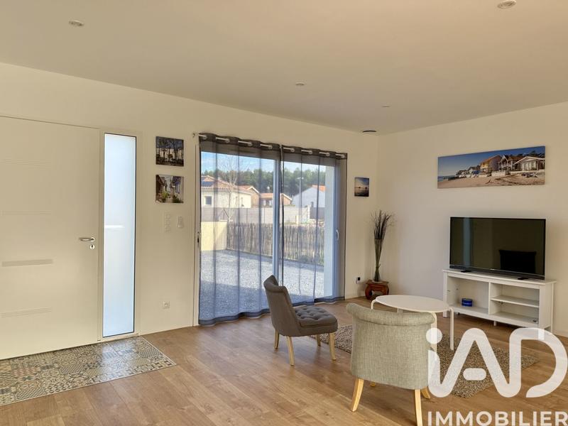 Maison - 104 m² - 4 pièces