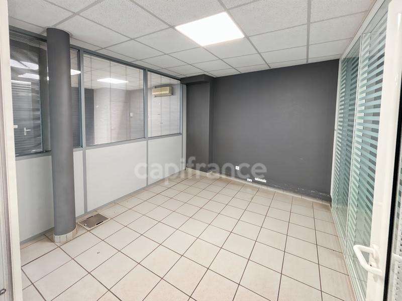 Immeuble - 600 m² - 10 pièces