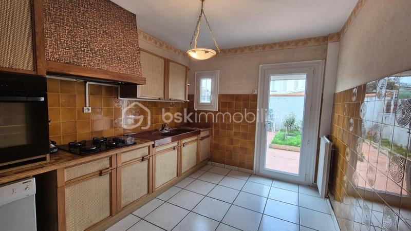 Maison - 85 m² - 5 pièces