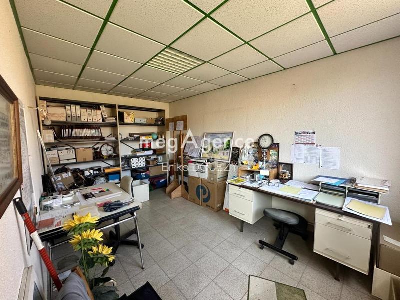 Maison - 215 m² - 7 pièces