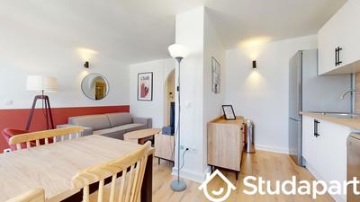 Chambre - 79 m² - 1 pièce