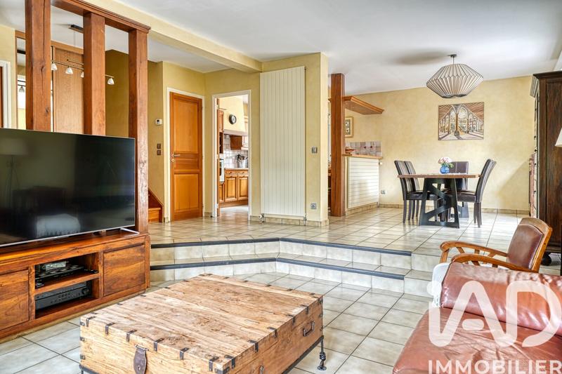 Maison - 130 m² - 7 pièces