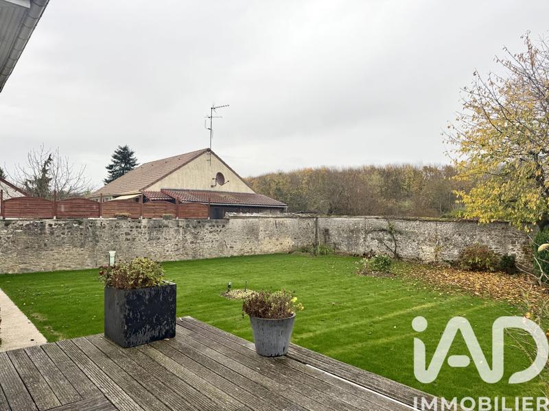 Maison - 233 m² - 7 pièces