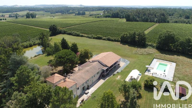 Maison - 499 m² - 16 pièces