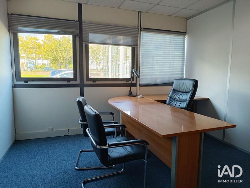 Bureau - 750 m²